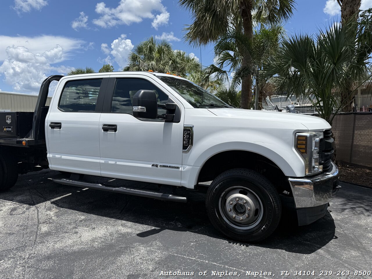2019 Ford F-350 Super Duty XL - Photo 9 - Naples, FL 34104