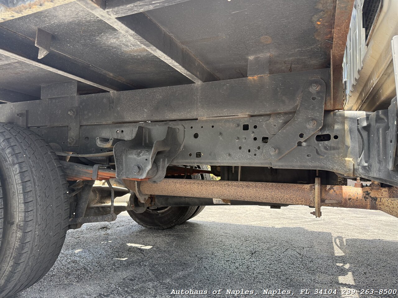 2019 Ford F-350 Super Duty XL - Photo 10 - Naples, FL 34104