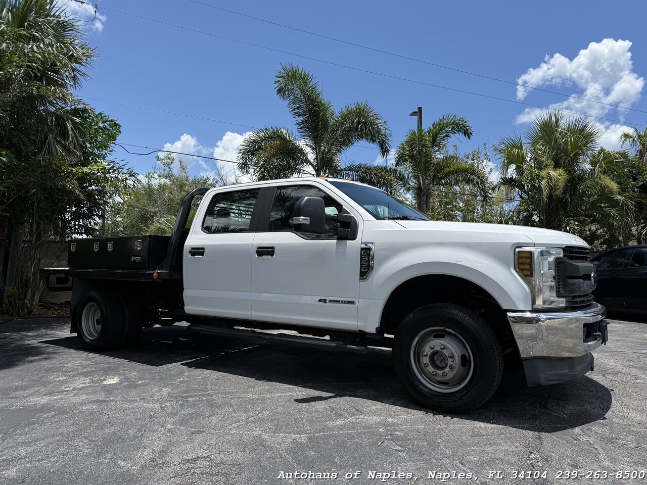 2019 Ford F-350 Super Duty XL - Photo 2 - Naples, FL 34104