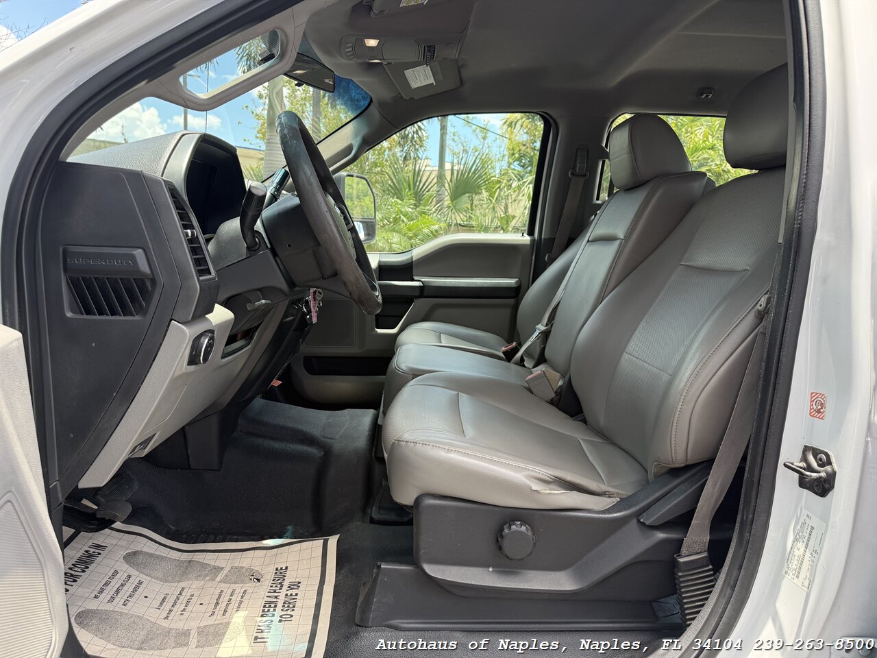 2019 Ford F-350 Super Duty XL - Photo 17 - Naples, FL 34104