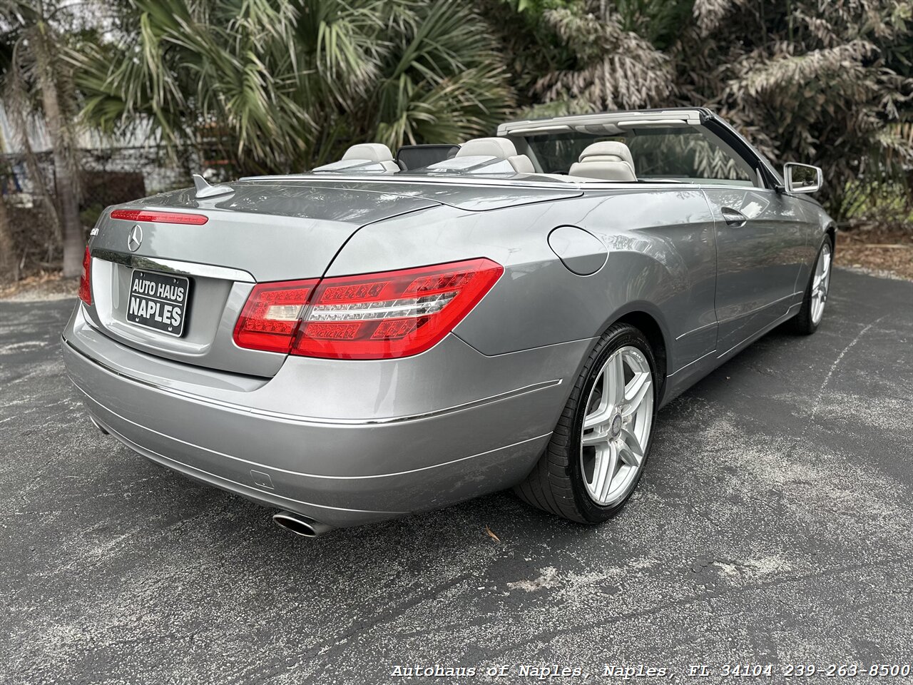 2011 Mercedes-Benz E 350   - Photo 14 - Naples, FL 34104