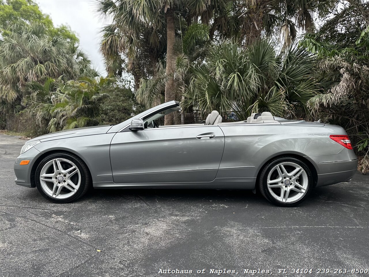 2011 Mercedes-Benz E 350   - Photo 6 - Naples, FL 34104