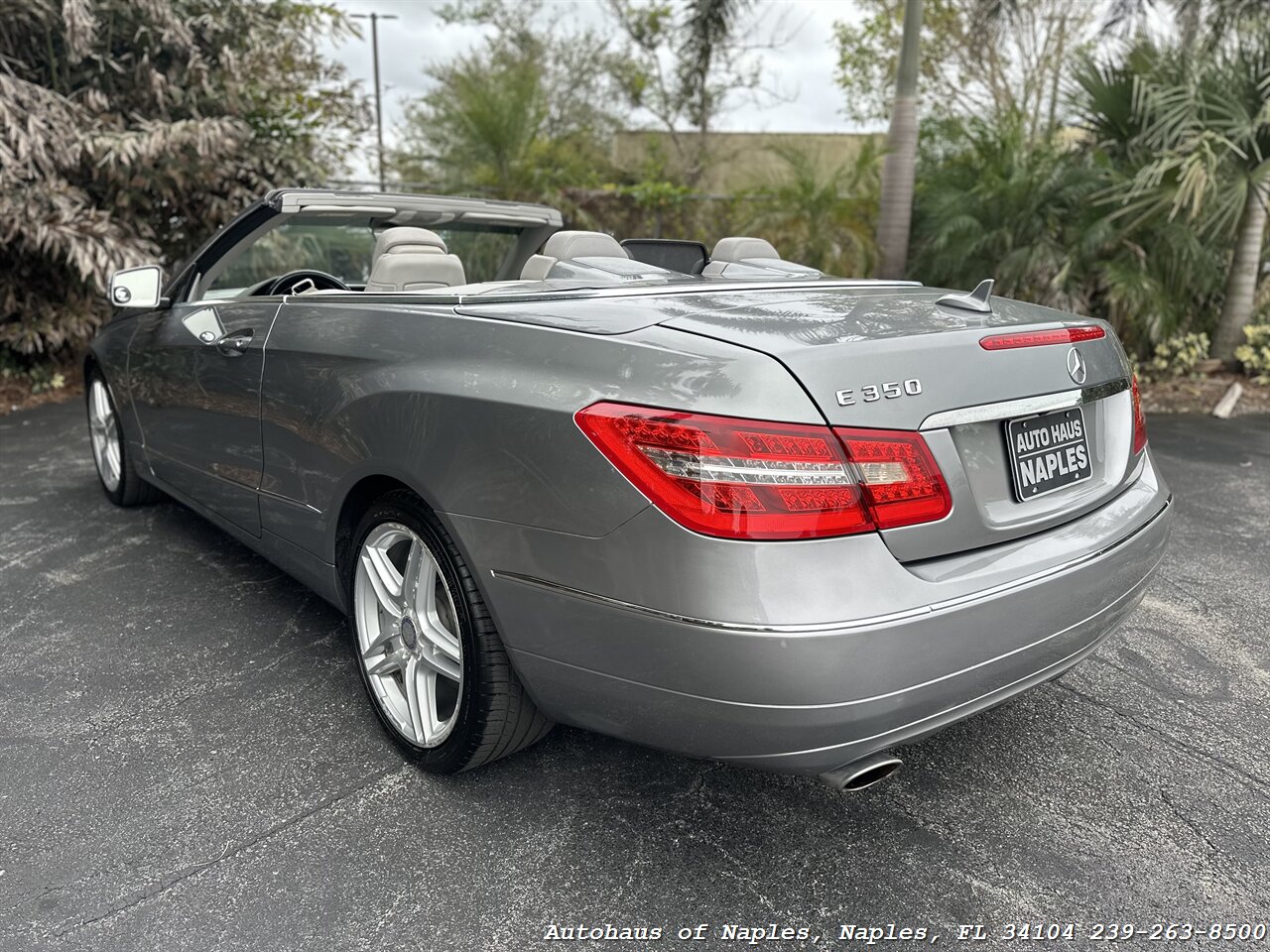 2011 Mercedes-Benz E 350   - Photo 12 - Naples, FL 34104