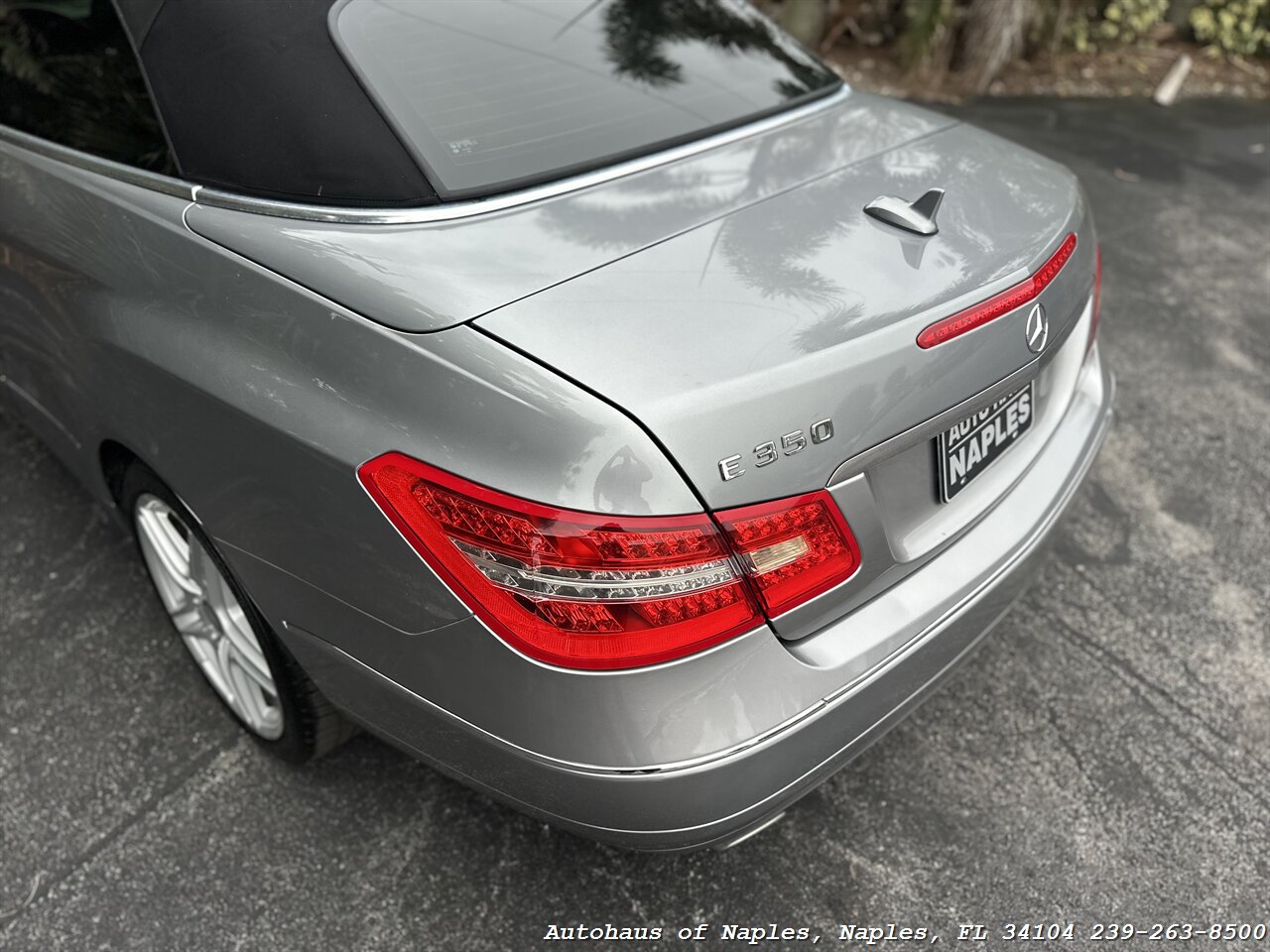 2011 Mercedes-Benz E 350   - Photo 16 - Naples, FL 34104