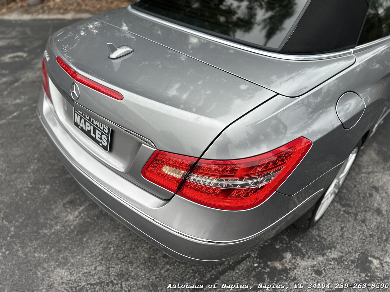 2011 Mercedes-Benz E 350   - Photo 19 - Naples, FL 34104