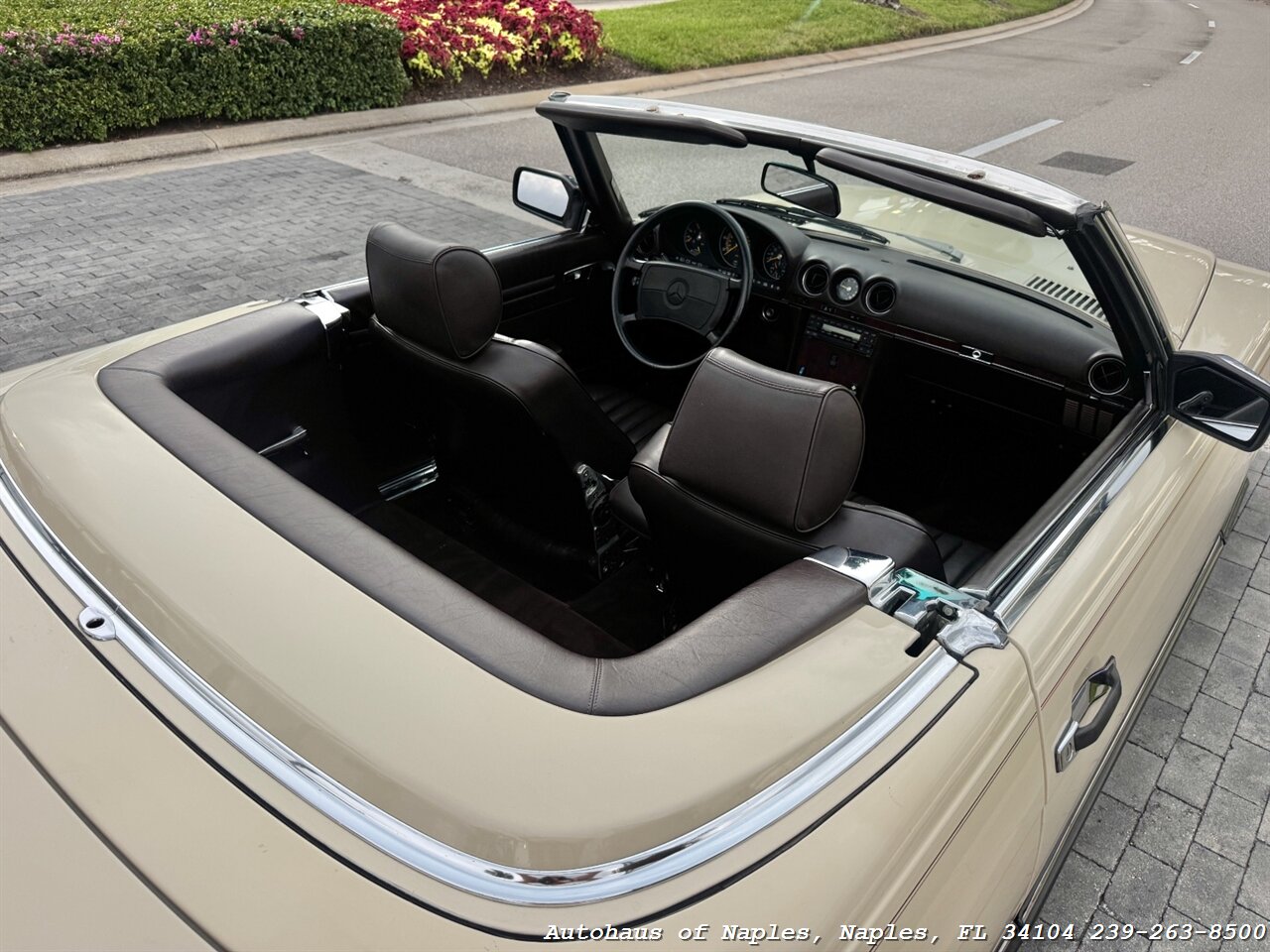 1988 Mercedes-Benz 560 SL - Photo 49 - Naples, FL 34104