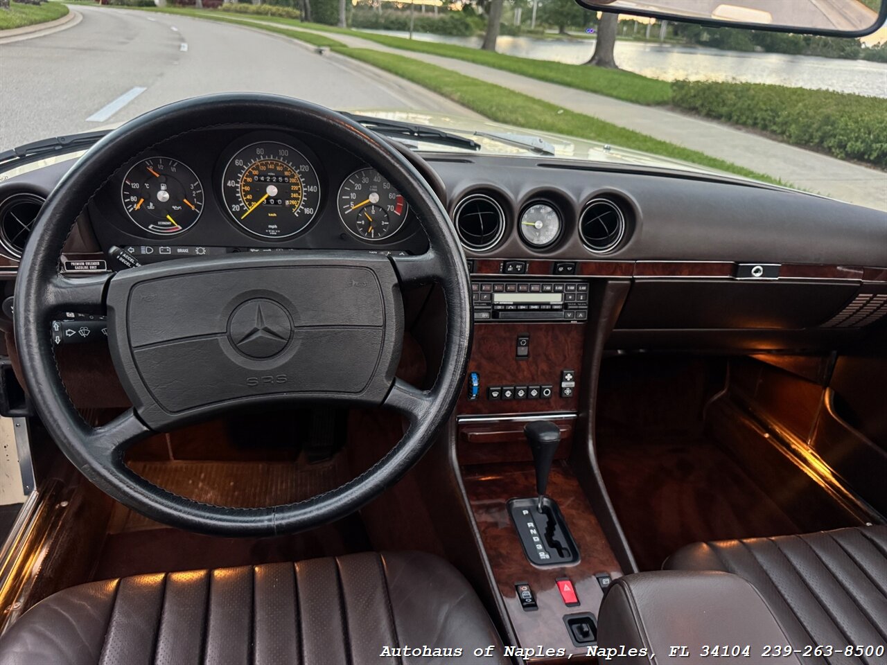 1988 Mercedes-Benz 560 SL - Photo 36 - Naples, FL 34104