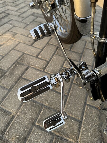 2002 Harley-Davidson Dyna Glide Wide Glide   - Photo 25 - Naples, FL 34104