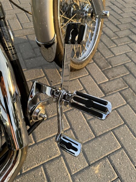 2002 Harley-Davidson Dyna Glide Wide Glide   - Photo 35 - Naples, FL 34104