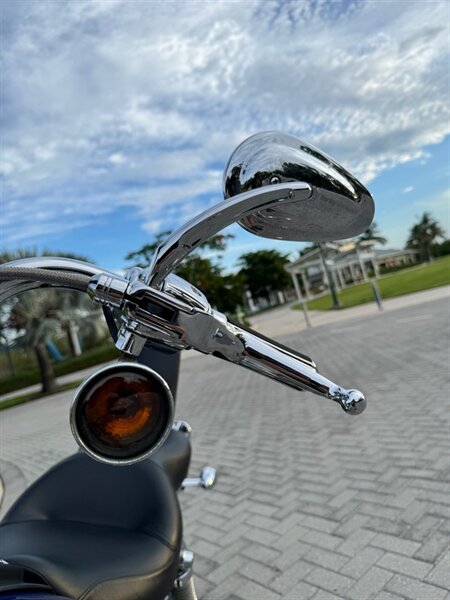 2002 Harley-Davidson Dyna Glide Wide Glide   - Photo 8 - Naples, FL 34104