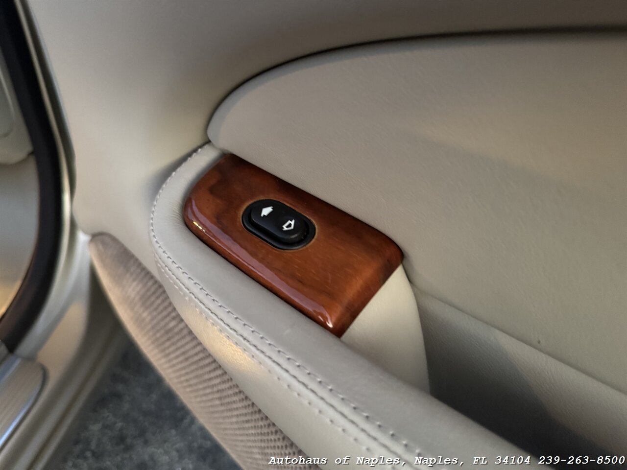 1998 Jaguar XK8 XK8   - Photo 46 - Naples, FL 34104