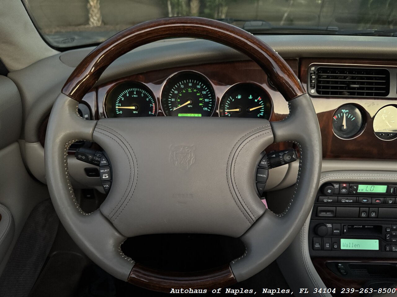1998 Jaguar XK8 XK8   - Photo 54 - Naples, FL 34104