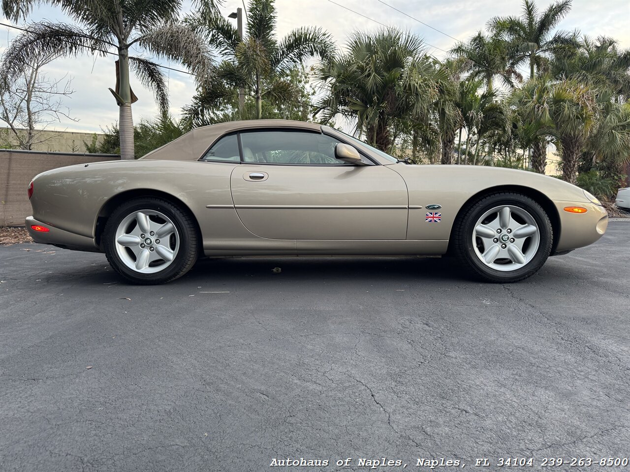 1998 Jaguar XK8 - Photo 7 - Naples, FL 34104