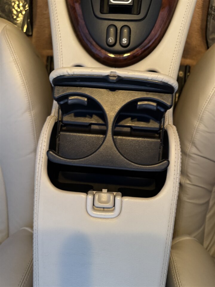 1998 Jaguar XK8 XK8   - Photo 51 - Naples, FL 34104