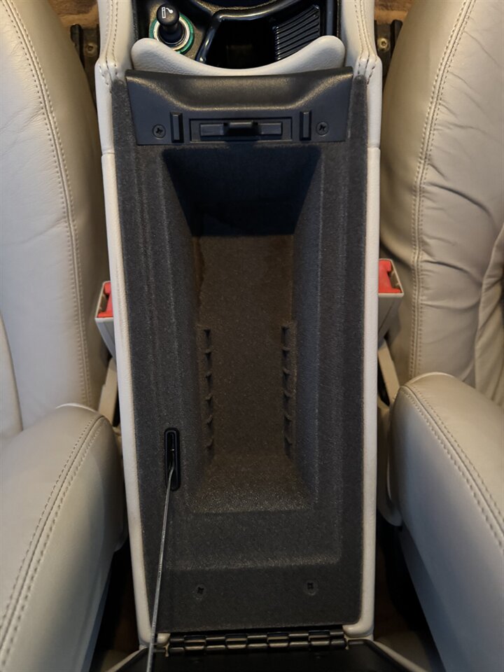 1998 Jaguar XK8 XK8   - Photo 50 - Naples, FL 34104