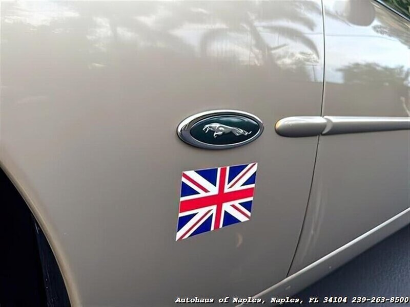 1998 Jaguar XK8 - Photo 12 - Naples, FL 34104