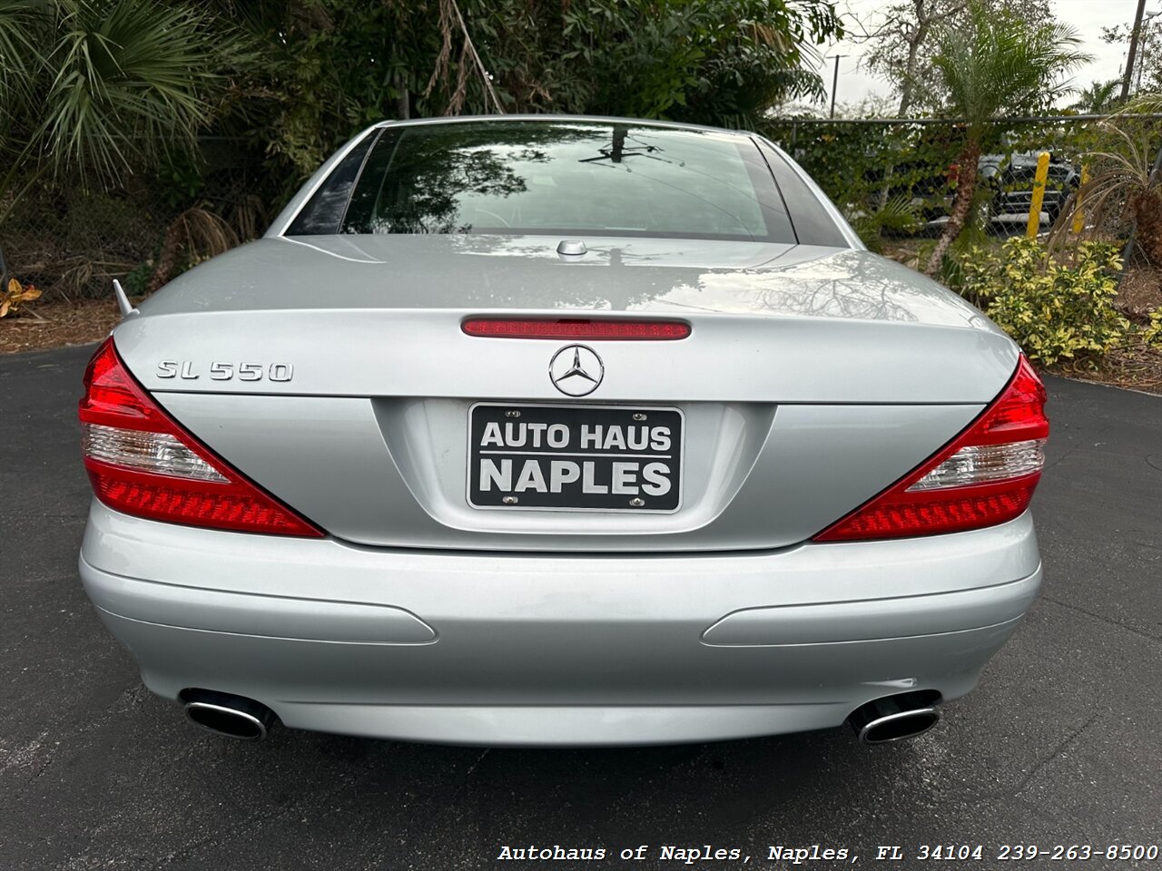 2007 Mercedes-Benz SL 550   - Photo 8 - Naples, FL 34104