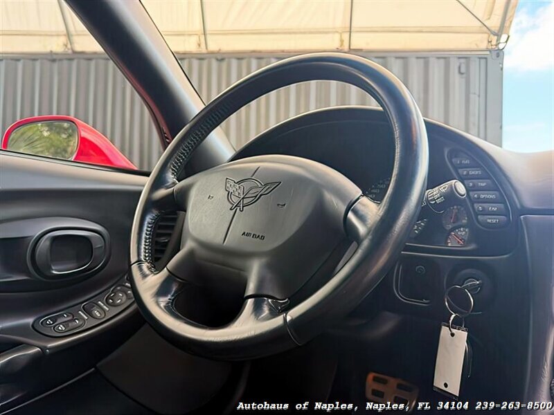 2000 Chevrolet Corvette - Photo 31 - Naples, FL 34104