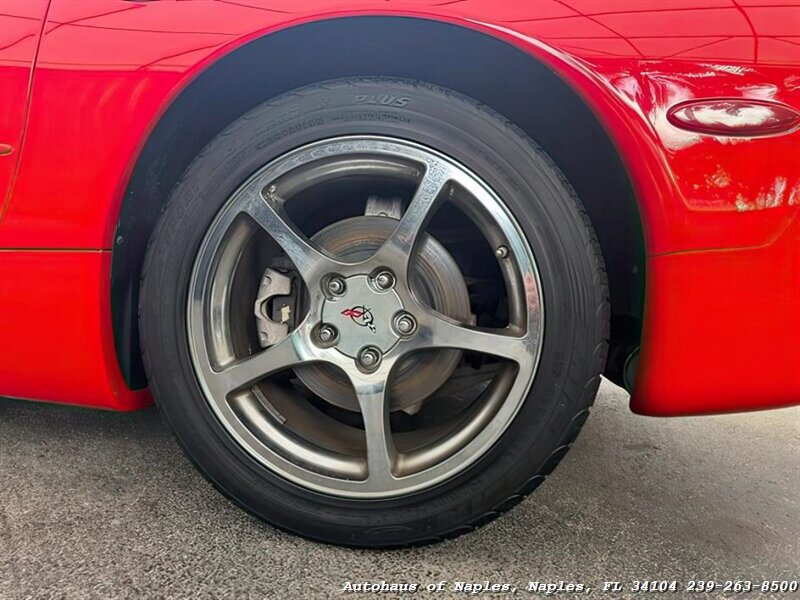 2000 Chevrolet Corvette - Photo 15 - Naples, FL 34104