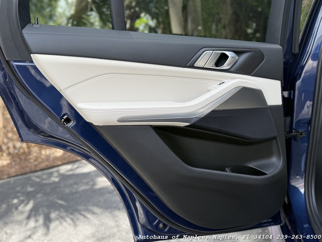 2022 BMW X5 sDrive40i - Photo 47 - Naples, FL 34104