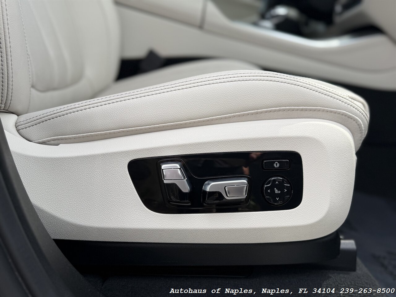 2022 BMW X5 sDrive40i - Photo 60 - Naples, FL 34104