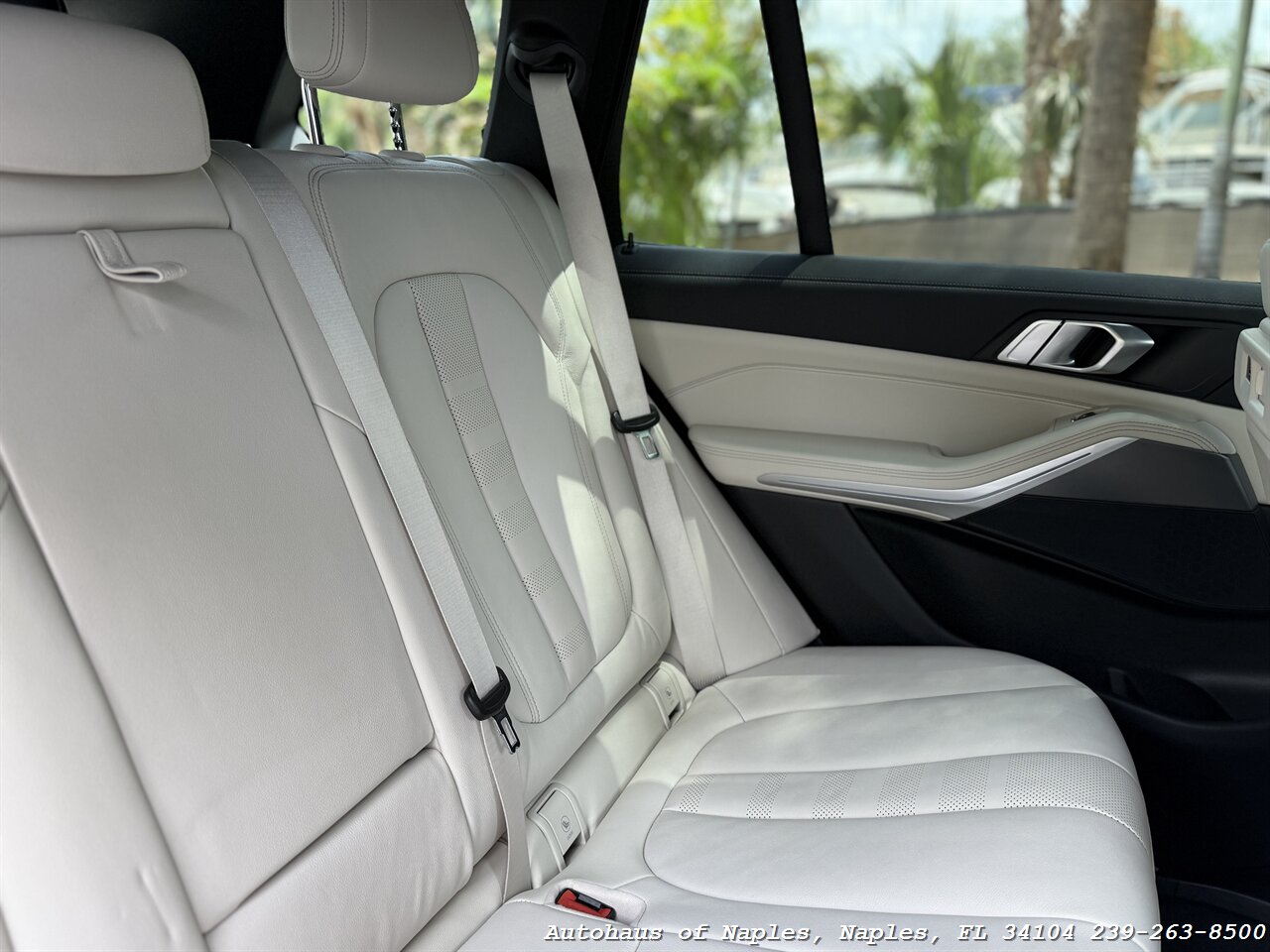 2022 BMW X5 sDrive40i - Photo 53 - Naples, FL 34104