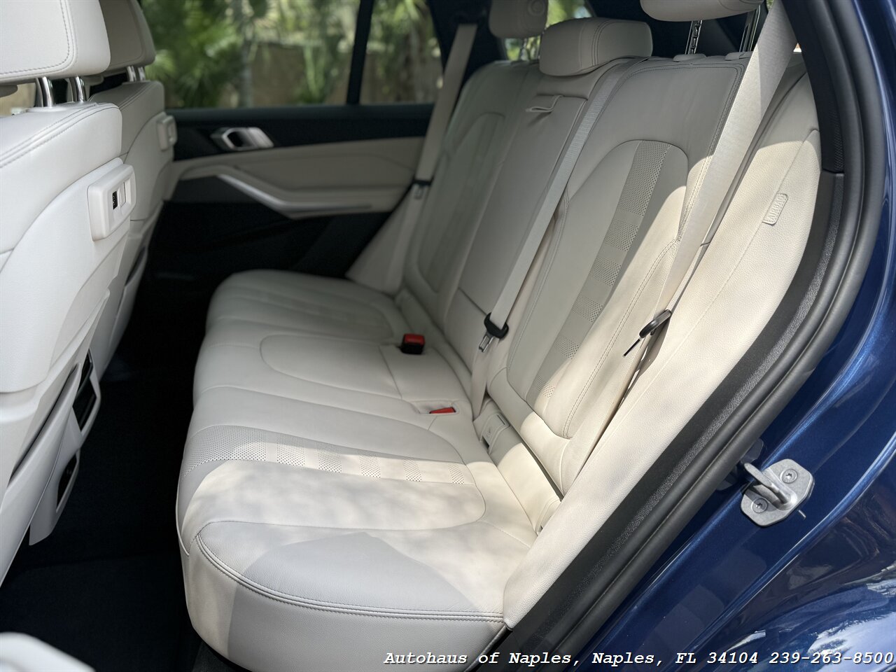 2022 BMW X5 sDrive40i - Photo 45 - Naples, FL 34104