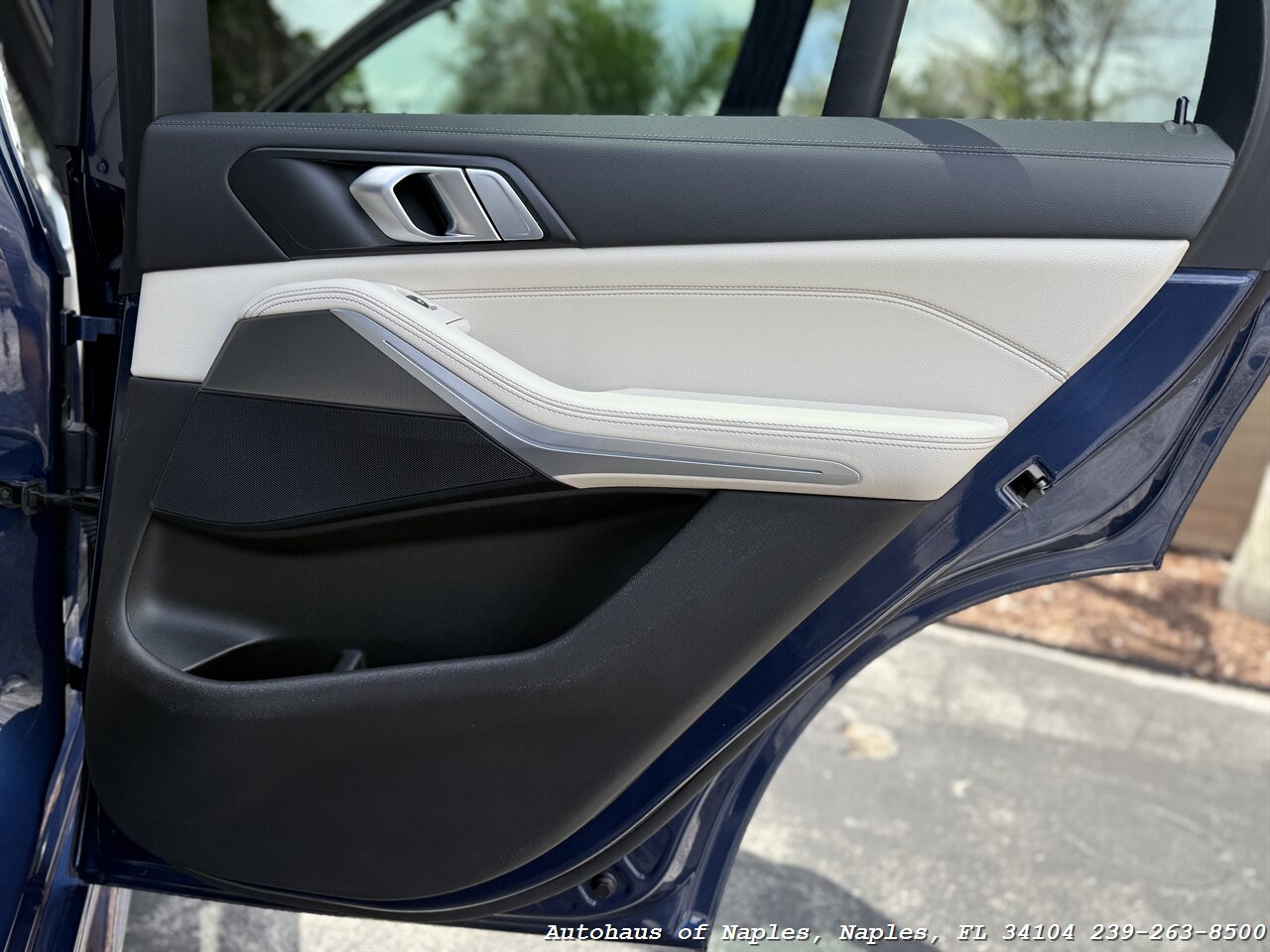 2022 BMW X5 sDrive40i - Photo 56 - Naples, FL 34104