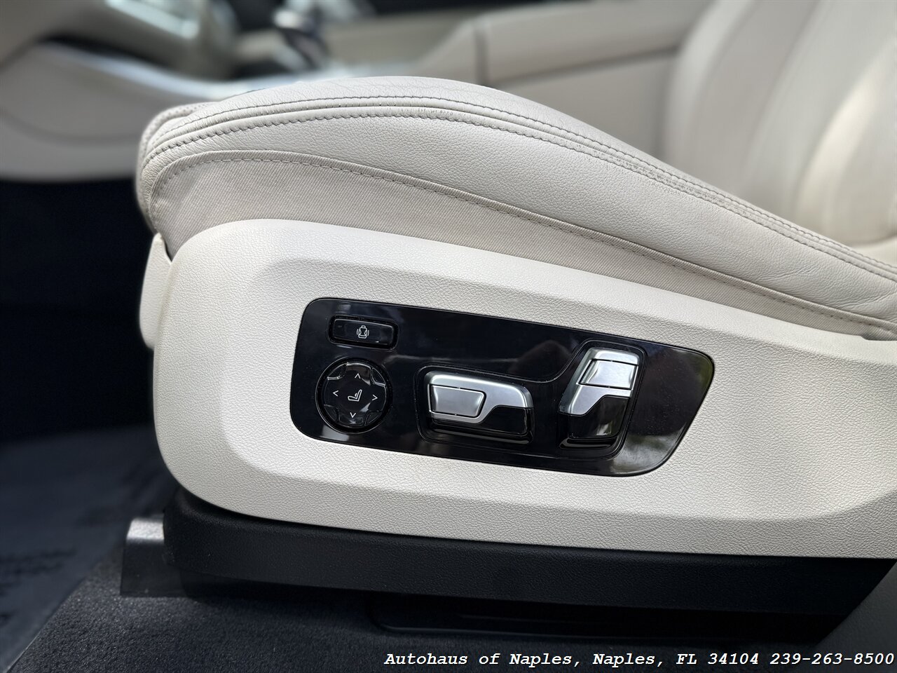 2022 BMW X5 sDrive40i - Photo 32 - Naples, FL 34104