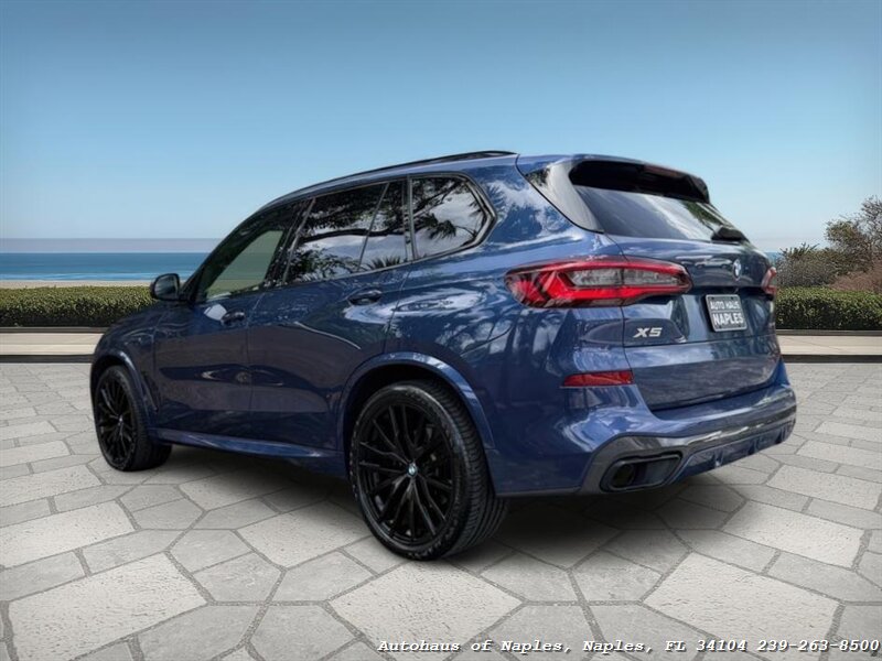 2022 BMW X5 sDrive40i   - Photo 13 - Naples, FL 34104