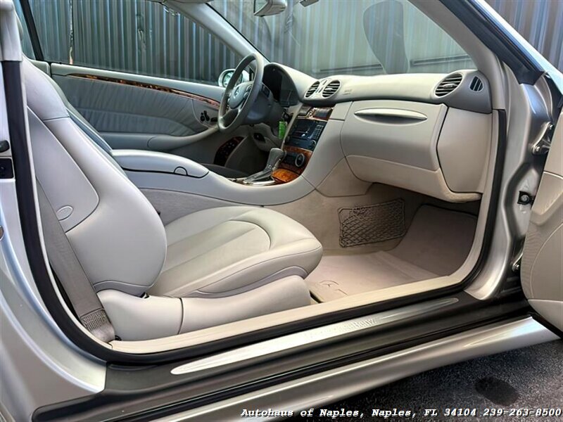 2005 Mercedes-Benz CLK 500   - Photo 22 - Naples, FL 34104