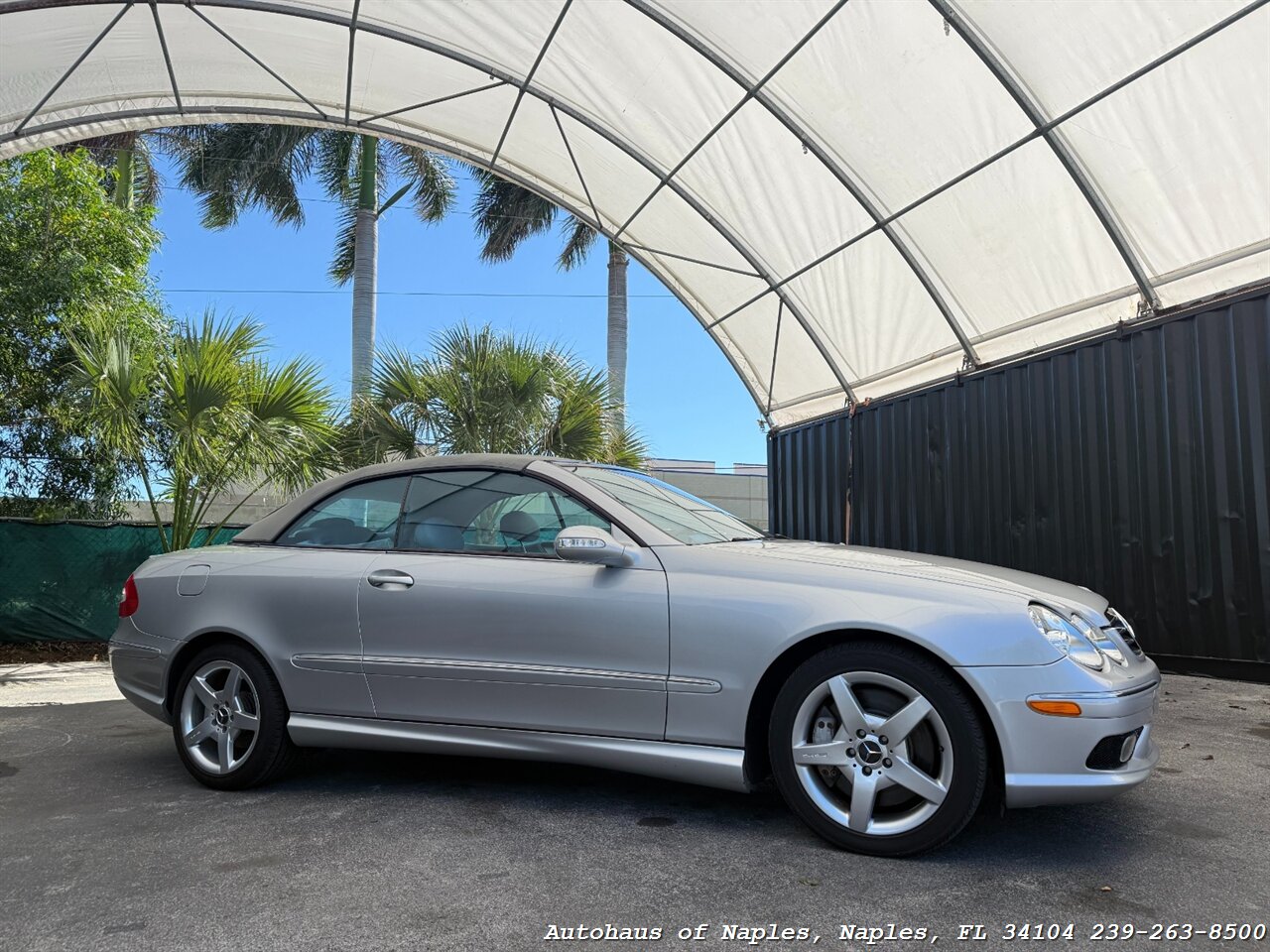 2005 Mercedes-Benz CLK 500   - Photo 2 - Naples, FL 34104
