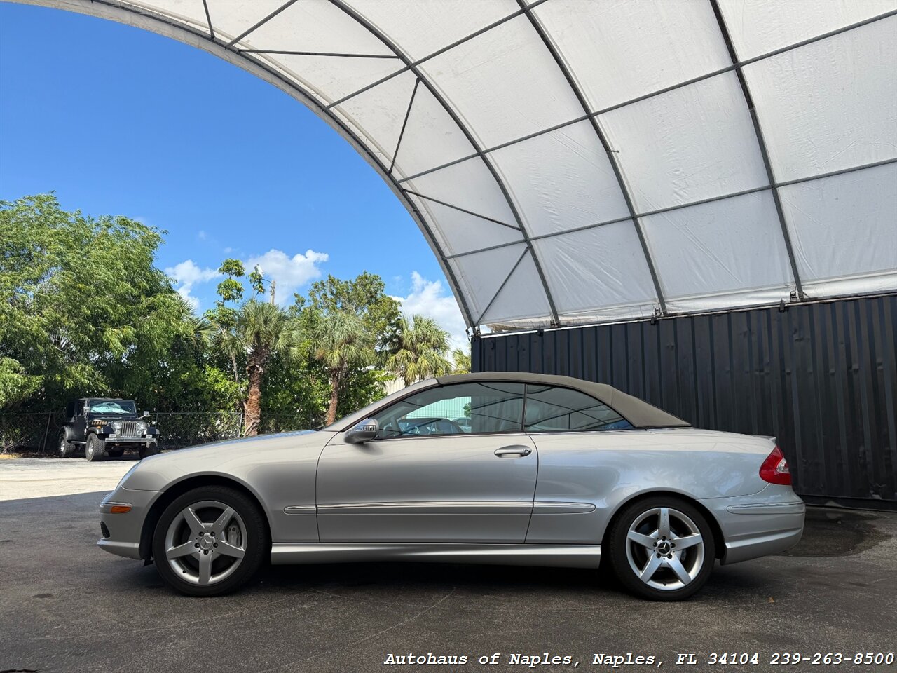 2005 Mercedes-Benz CLK 500   - Photo 5 - Naples, FL 34104