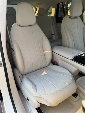 2025 Mercedes-Benz EQE EQE 350+ - Photo 41 - Naples, FL 34104