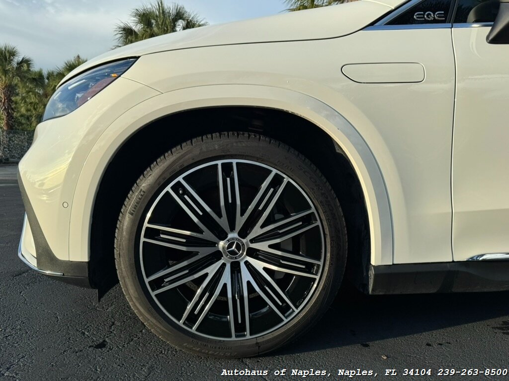 2025 Mercedes-Benz EQE EQE 350+ - Photo 10 - Naples, FL 34104