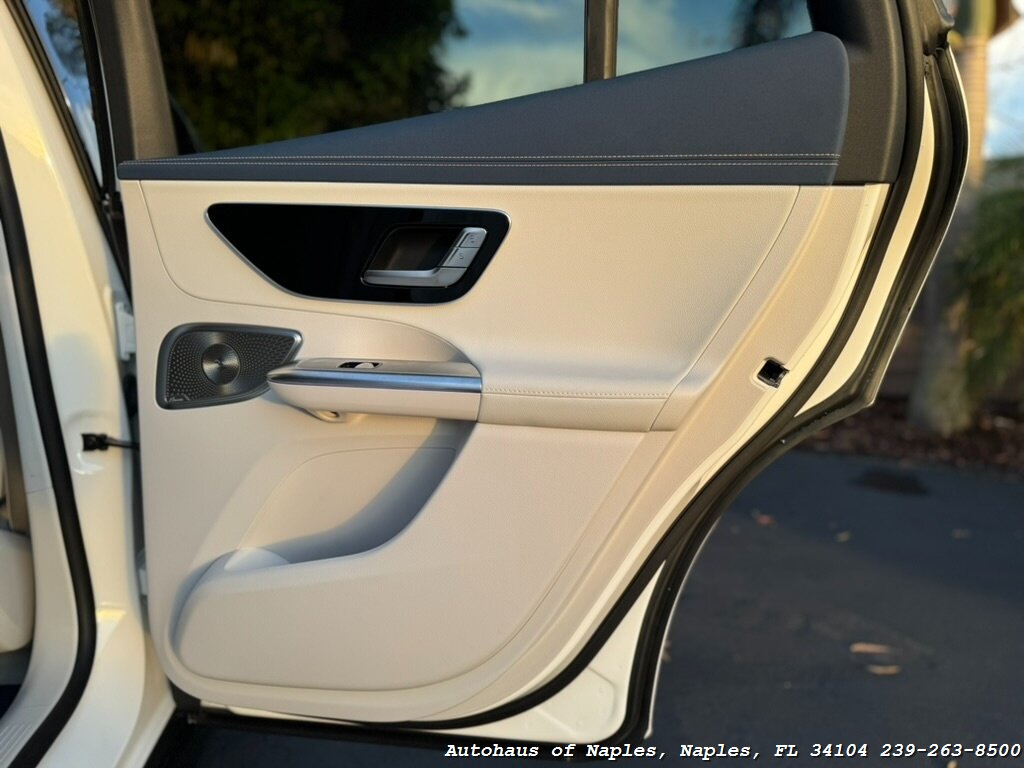 2025 Mercedes-Benz EQE EQE 350+ - Photo 44 - Naples, FL 34104