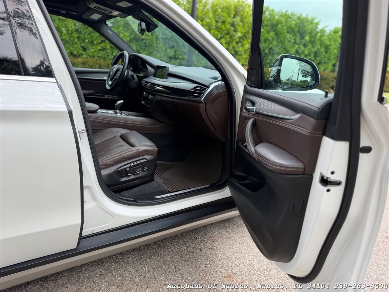 2018 BMW X5 xDrive35i   - Photo 108 - Naples, FL 34104