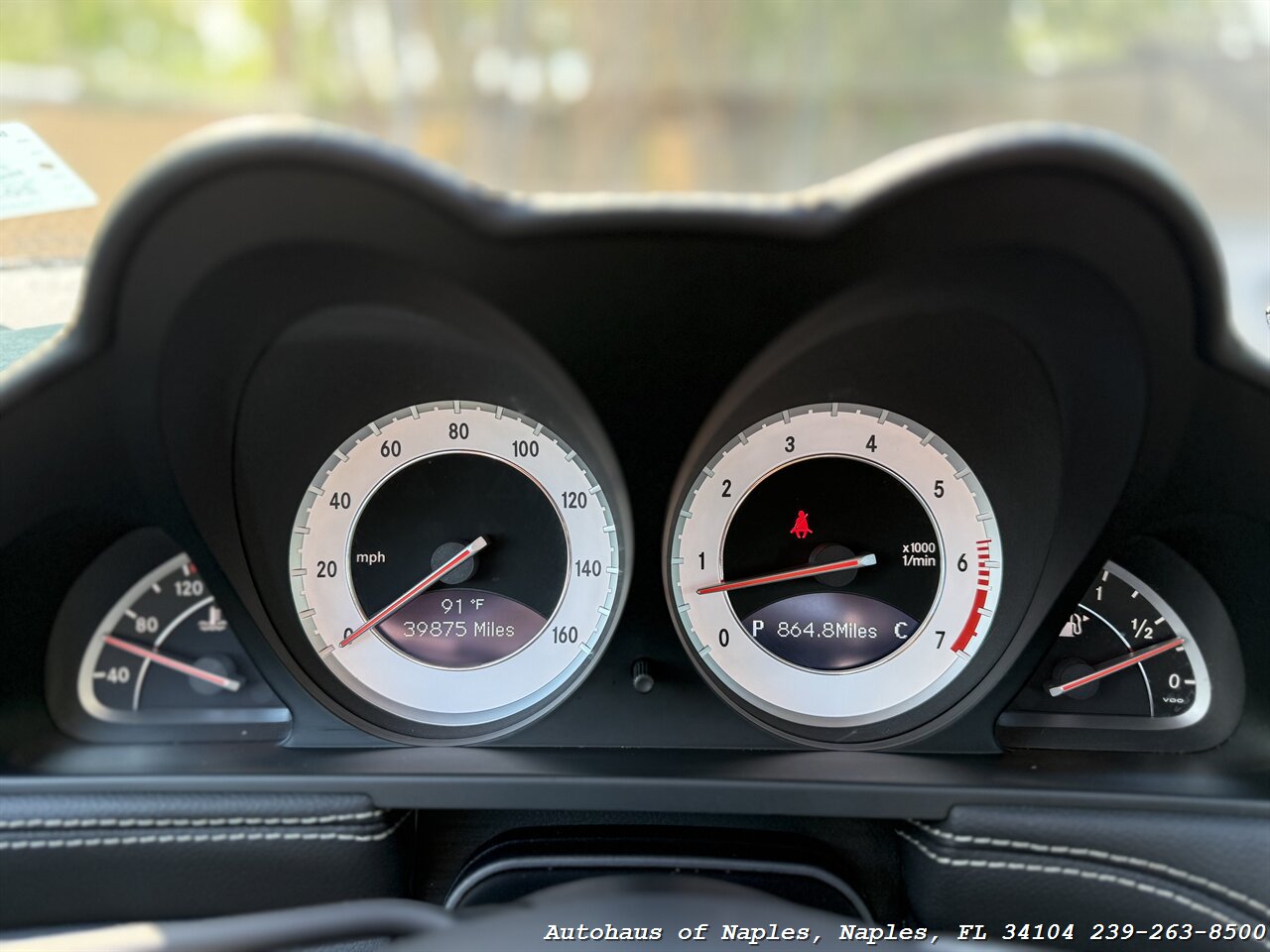 2011 Mercedes-Benz SL 550 - Photo 44 - Naples, FL 34104