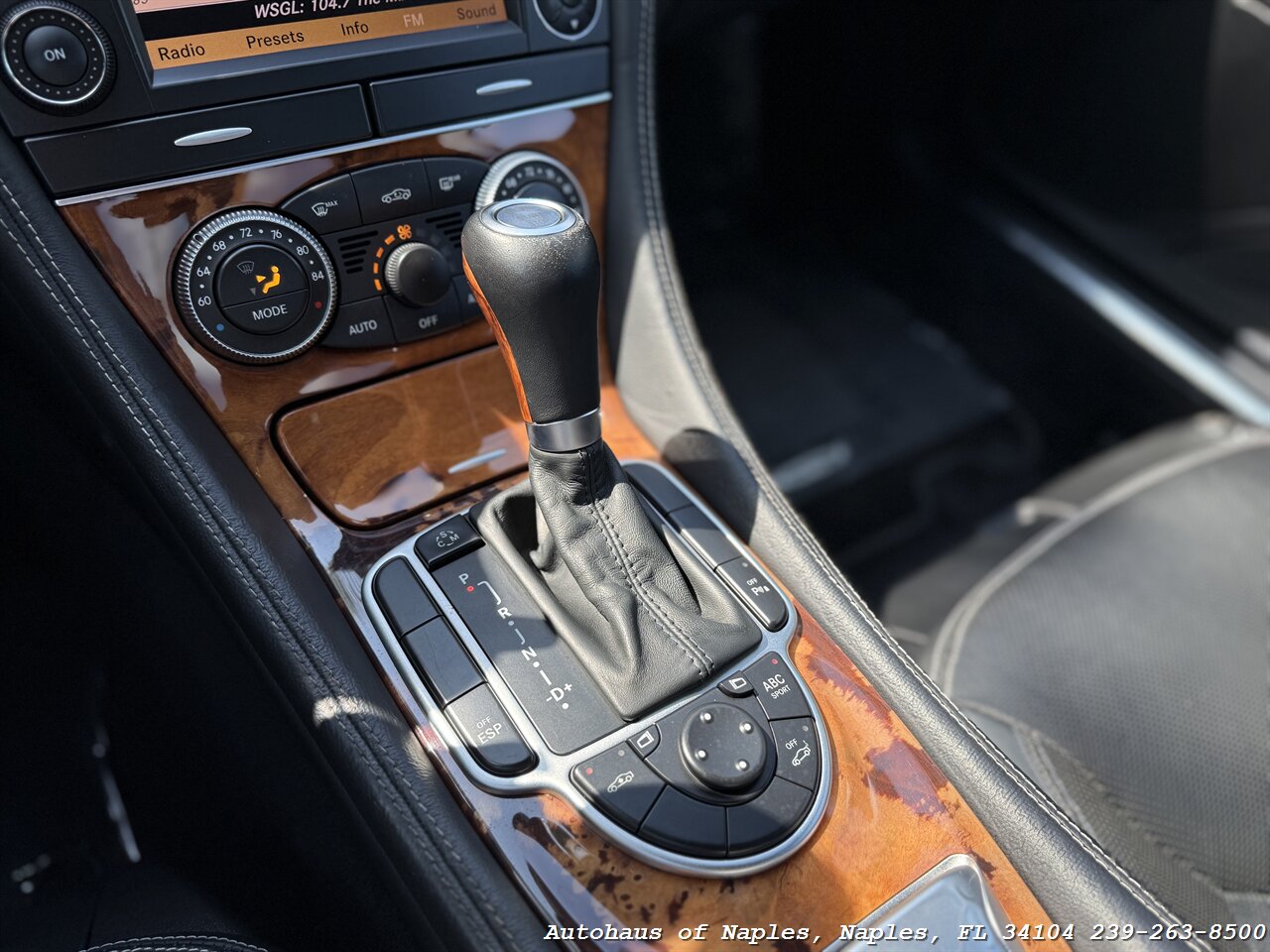 2011 Mercedes-Benz SL 550 - Photo 46 - Naples, FL 34104