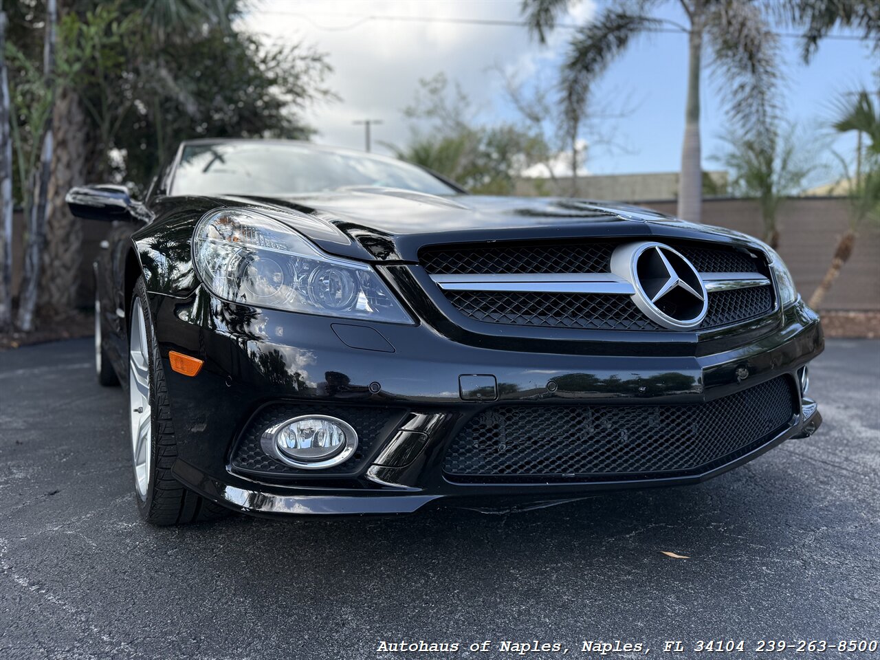 2011 Mercedes-Benz SL 550 - Photo 7 - Naples, FL 34104