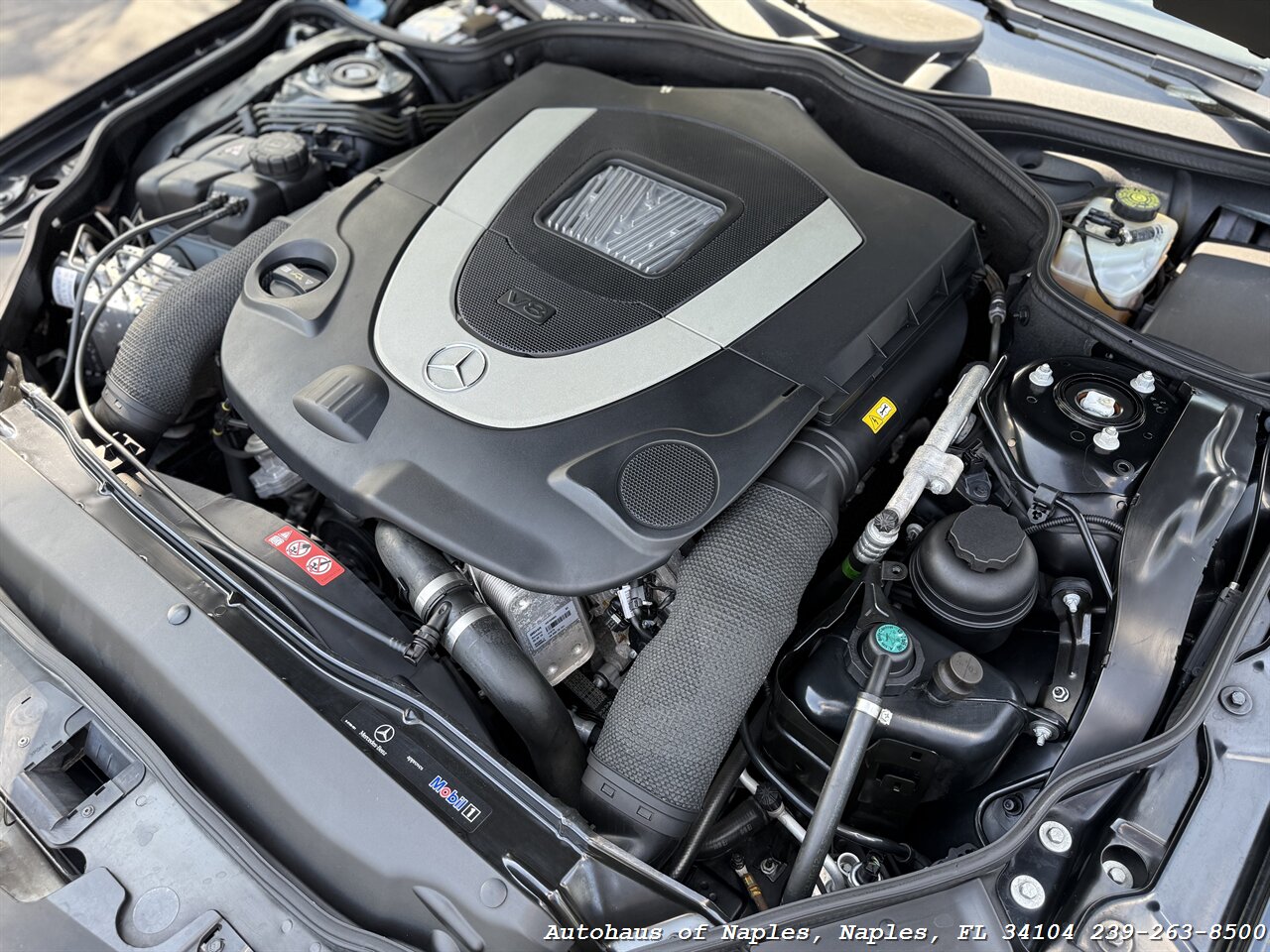2011 Mercedes-Benz SL 550 - Photo 29 - Naples, FL 34104