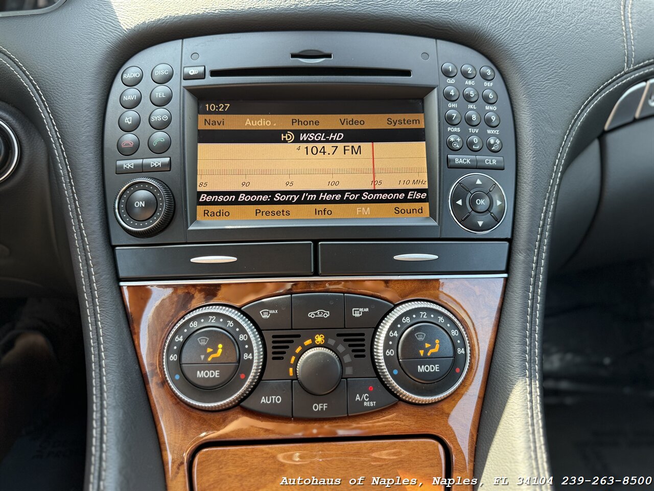 2011 Mercedes-Benz SL 550 - Photo 45 - Naples, FL 34104