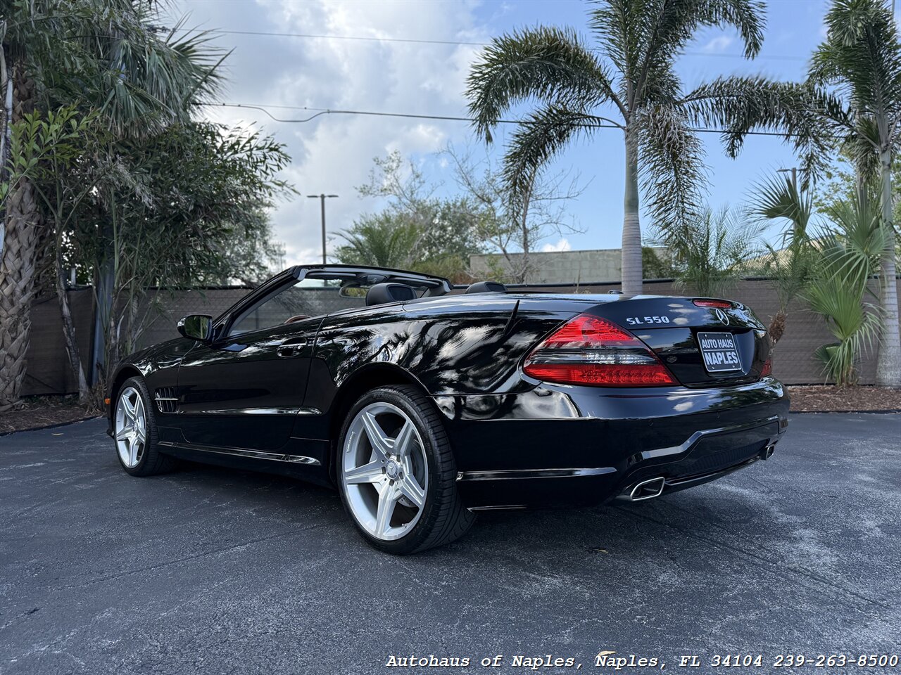 2011 Mercedes-Benz SL 550 - Photo 14 - Naples, FL 34104
