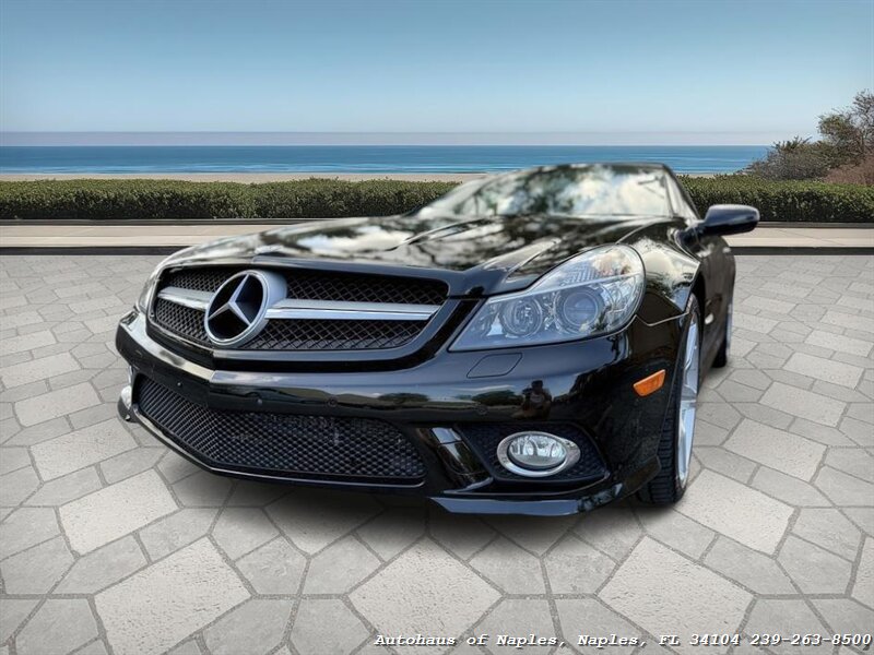 2011 Mercedes-Benz SL 550   - Photo 8 - Naples, FL 34104
