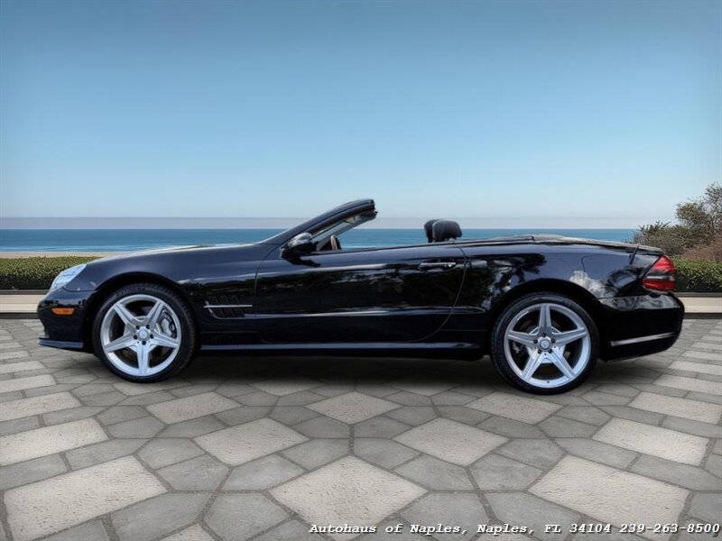 2011 Mercedes-Benz SL 550   - Photo 13 - Naples, FL 34104