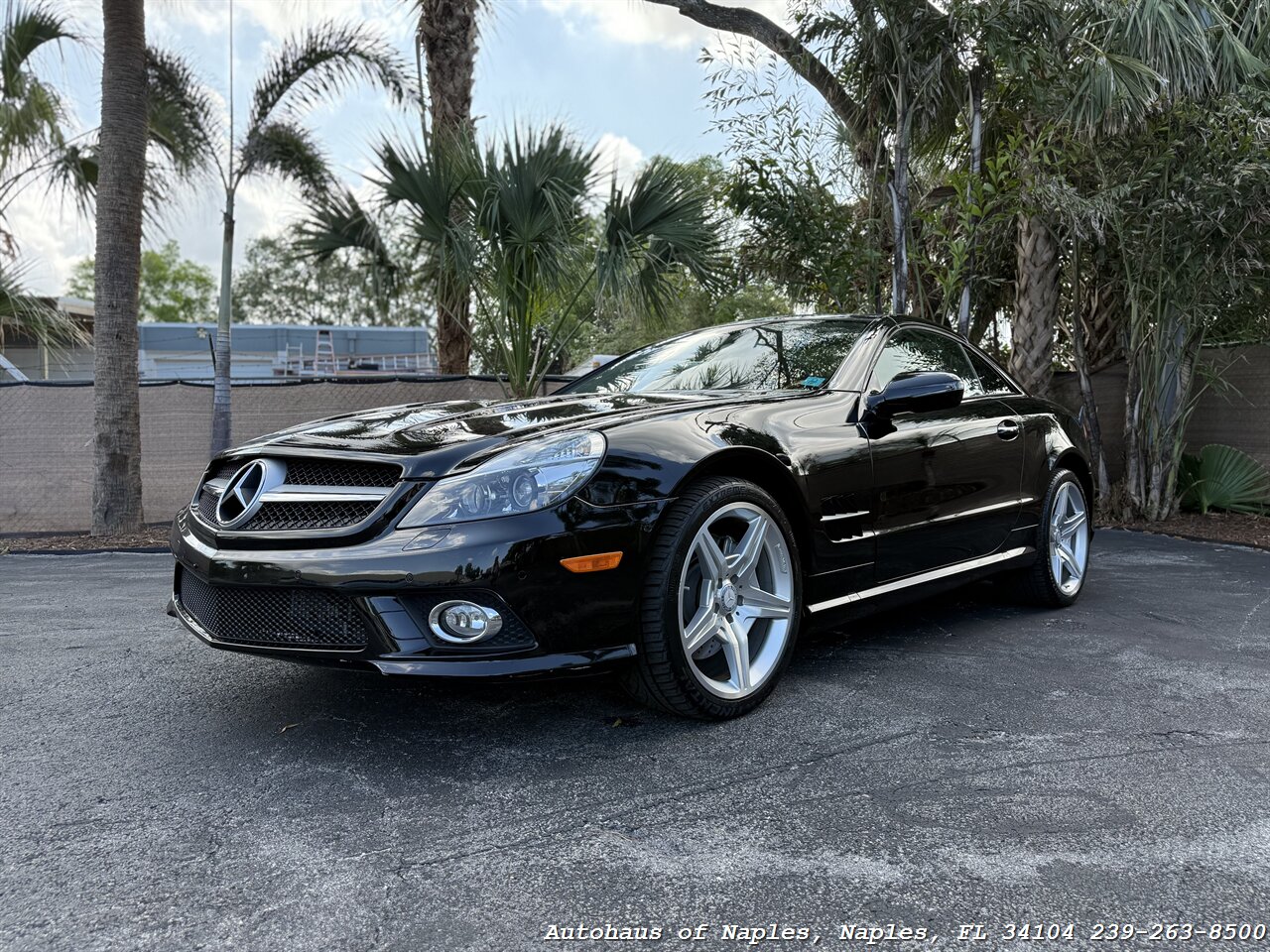 2011 Mercedes-Benz SL 550 - Photo 4 - Naples, FL 34104