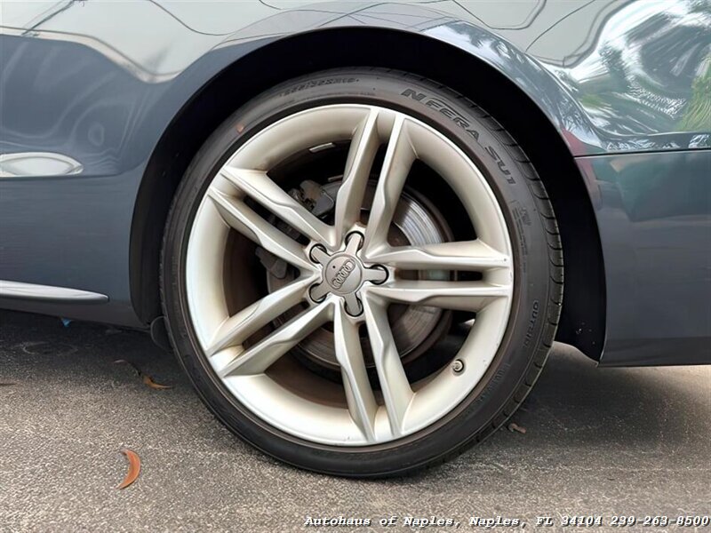 2009 Audi S5 quattro   - Photo 12 - Naples, FL 34104