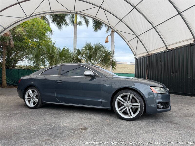 2009 Audi S5 quattro  
