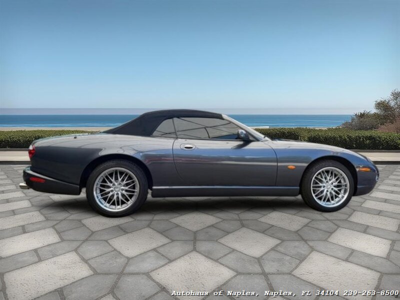 2006 Jaguar XK8 - Photo 9 - Naples, FL 34104