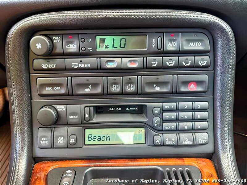 2006 Jaguar XK8 - Photo 25 - Naples, FL 34104